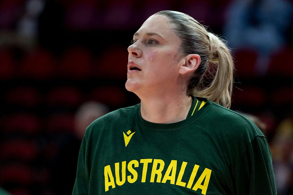 Lauren Jackson of Australia looks on after the 95-65 win over Canada in the FIBA Women's Basketball World Cup bronze medal game at the Superdome in Sydney, Australia, October 1, 2022. /CFP