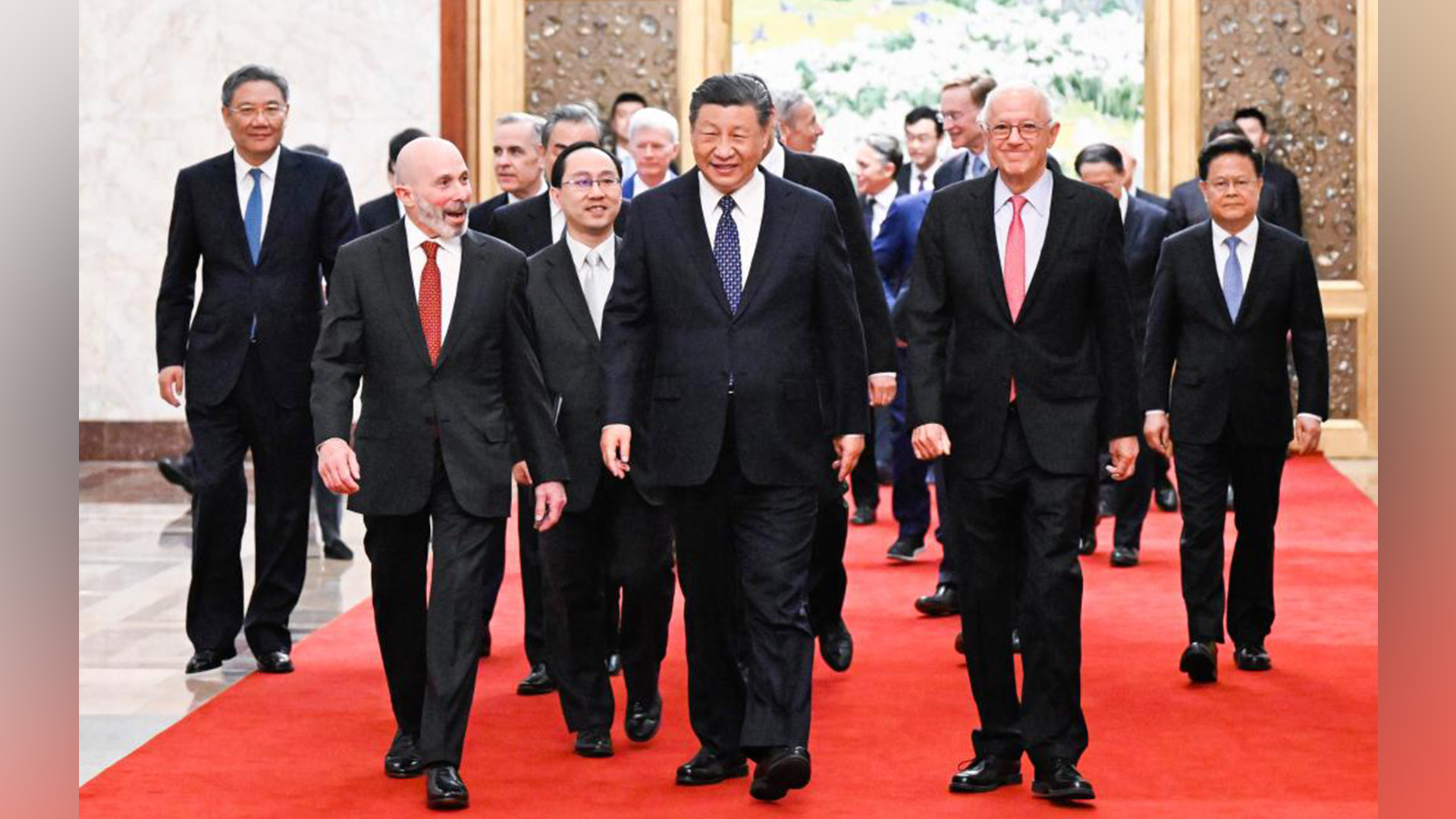 Chinese President Xi Jinping walks with representatives from American business, strategic and academic communities in Beijing, China, March 27, 2024. /Xinhua