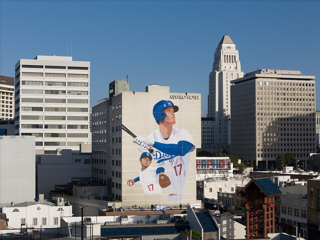 A mural of Shohei Ohtani, by artist Robert Vargas, is shown in Los Angeles, California, U.S., March 26, 2024. /CFP