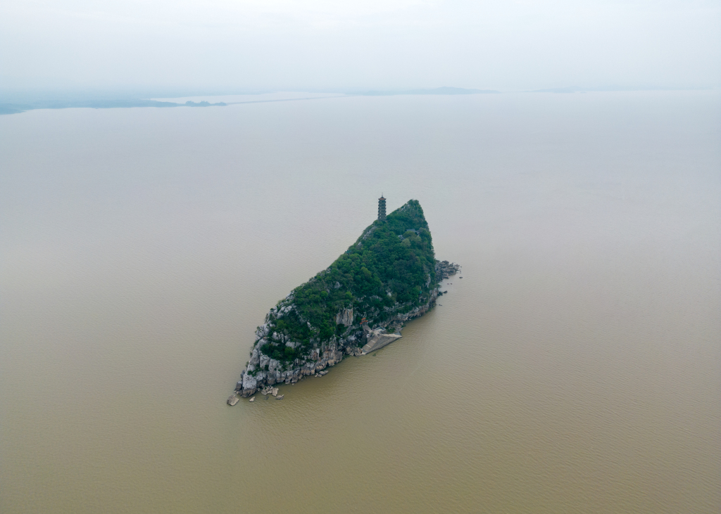 Xieshan Mountain in the Poyang Lake, Jiangxi Province, east China, April 5, 2024. /CFP