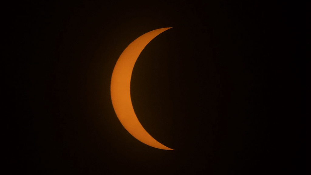 The moon crosses in front of the sun during the solar eclipse in Mazatlan, Mexico, April 8, 2024. /CFP