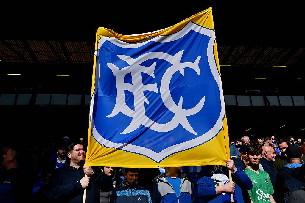Supporters of Everton hold banners for the club during the Premier League game against Burnley at Goodison Park in Liverpool, England, April 6, 2024. /CFP 