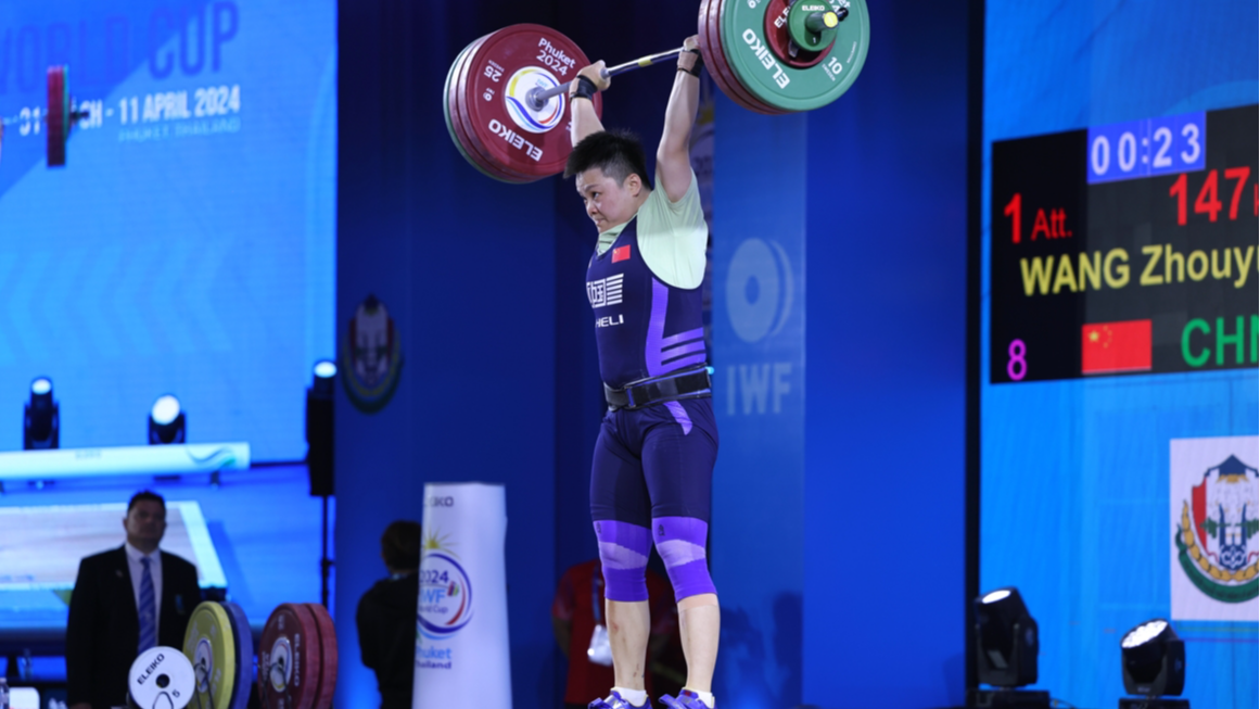 Wang Zhouyu in action during the women's 81 kg category final at the IWF World Cup in Phuket, Thailand, April 9, 2024. /Xinhua