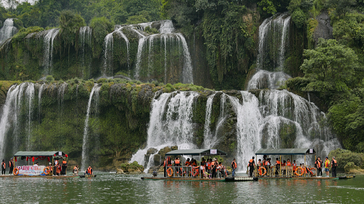 Detian Waterfall – a natural wonder - CGTN