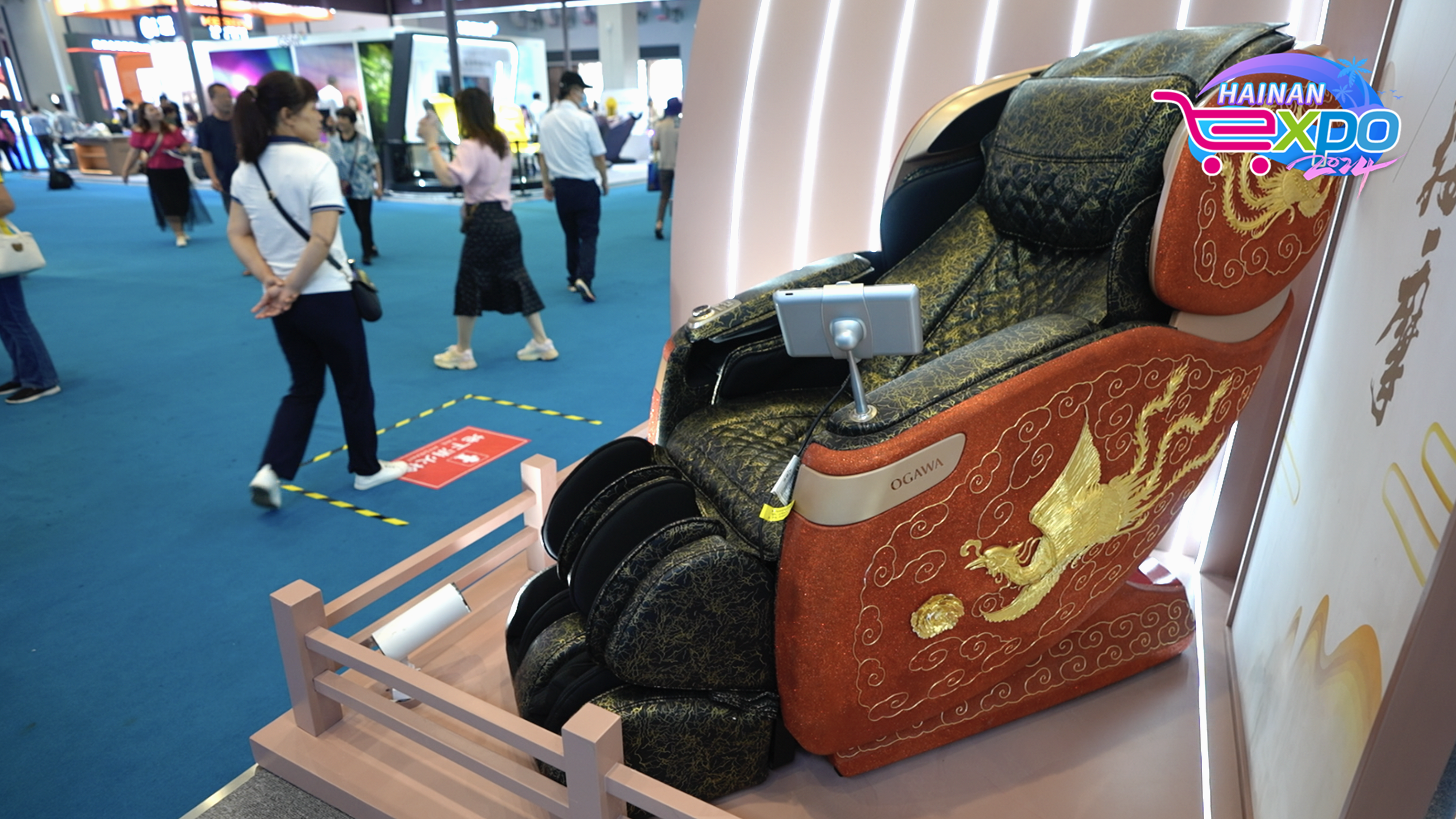 A massage chair with Chinese-style design is seen at the fourth China International Consumer Products Expo, Haikou City, south China's Hainan Province, April 16, 2024. Zhao Yuxiang/CGTN