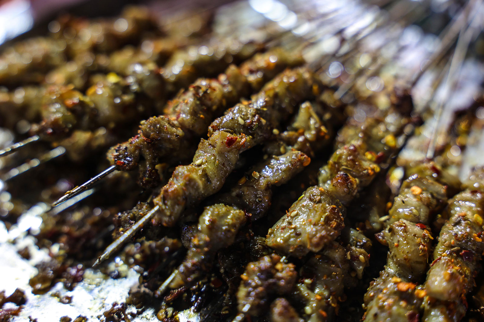 Lamb kebabs are on display at the night market at the Zhengding International Small Commodities Market in Hebei Province on April 14, 2024. /IC