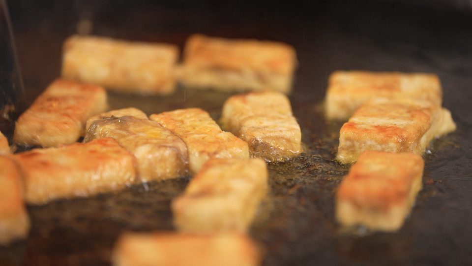 A view of molded tofu in Chengkan, Huangshan, east China's Anhui Province /CGTN