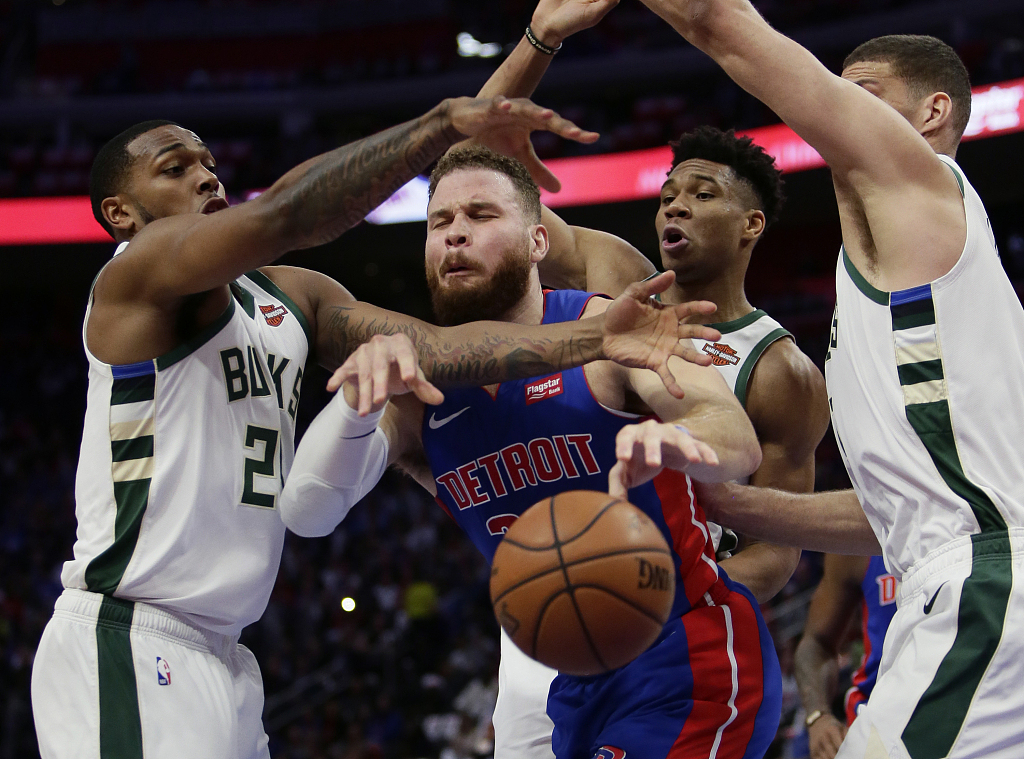 Blake Griffin (C) of the Detroit Pistons dribbles in Game 3 of the NBA Eastern Conference first-round playoffs against the Milwaukee Bucks at Little Caesars Arena in Detroit, Michigan, April 22, 2019. /CFP