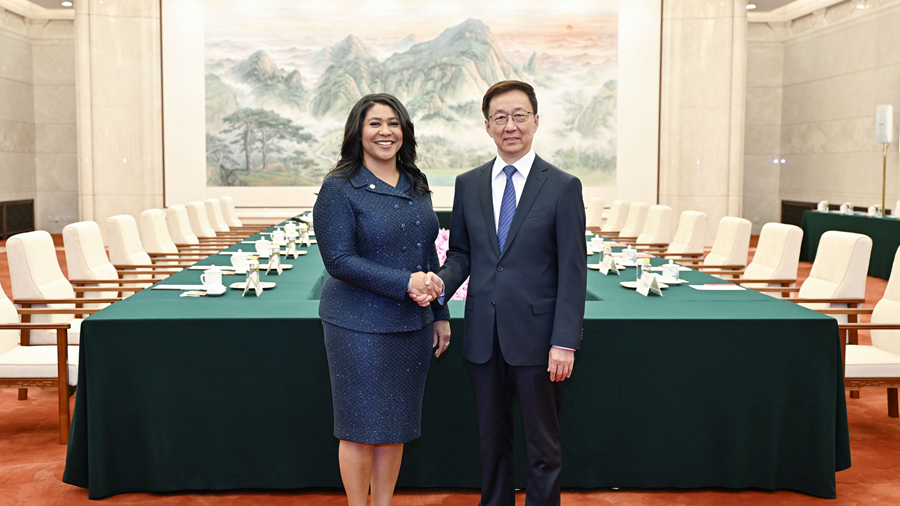 Chinese Vice President Han Zheng (R) meets with Mayor of San Francisco London Breed in Beijing, China, April 18, 2024. /Xinhua