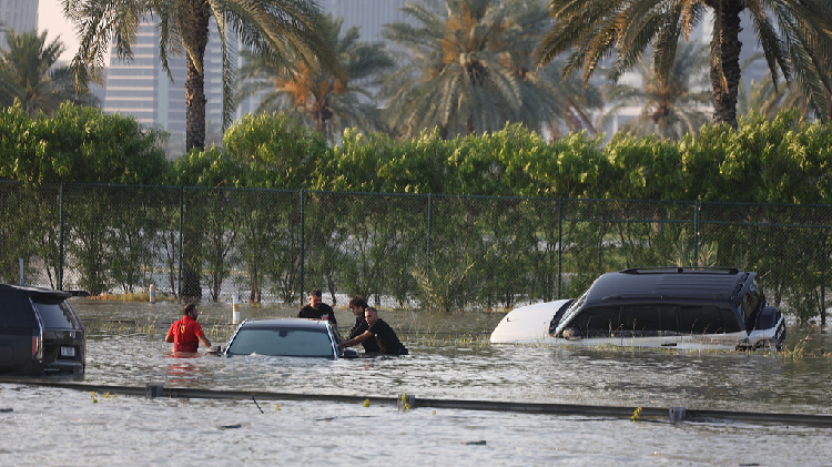 Asia News Wrap: Unseasonal Rains Kill 22 In Arabian Gulf, And More - Cgtn