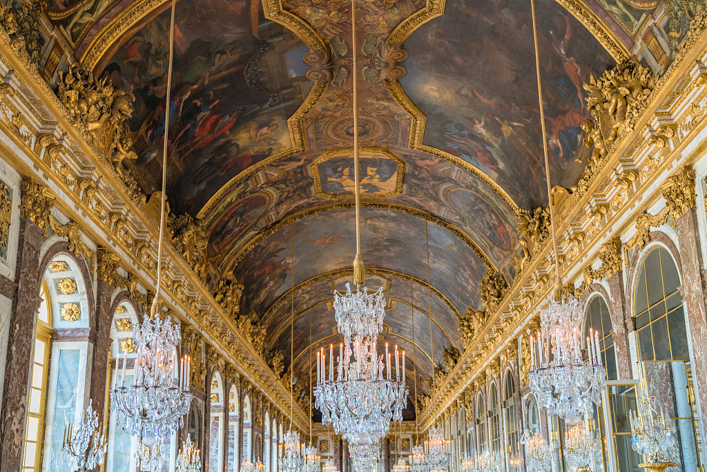 The Hall of Mirrors in the Palace of Versailles is pictured in Versailles, France. /CFP