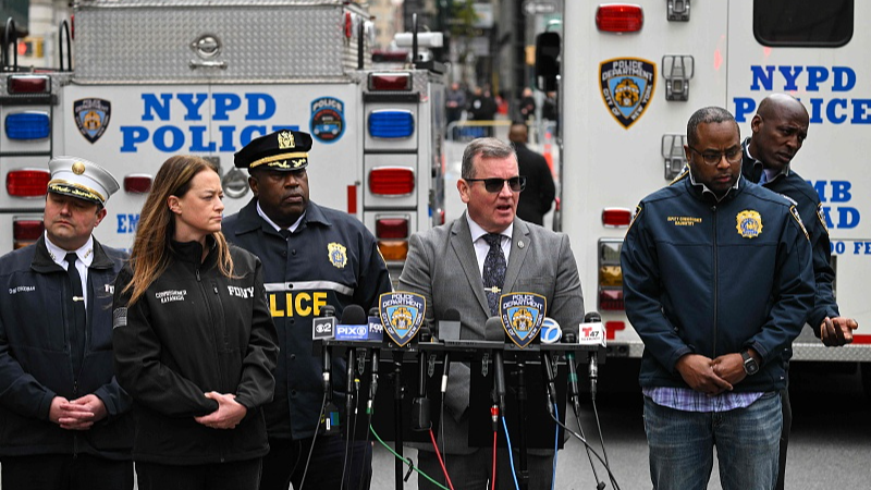 New York City Police Department Chief of Detectives Joseph Kenny, at microphones, speaks at a press conference alongside NYPD officals in New York City, April 19, 2024. /CFP
