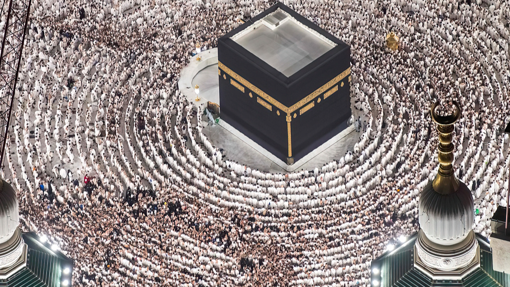 The Great Mosque of Mecca, Saudi Arabia, is seen from above, in the last days of the holy month of Ramadan, April 5, 2024. /CFP
