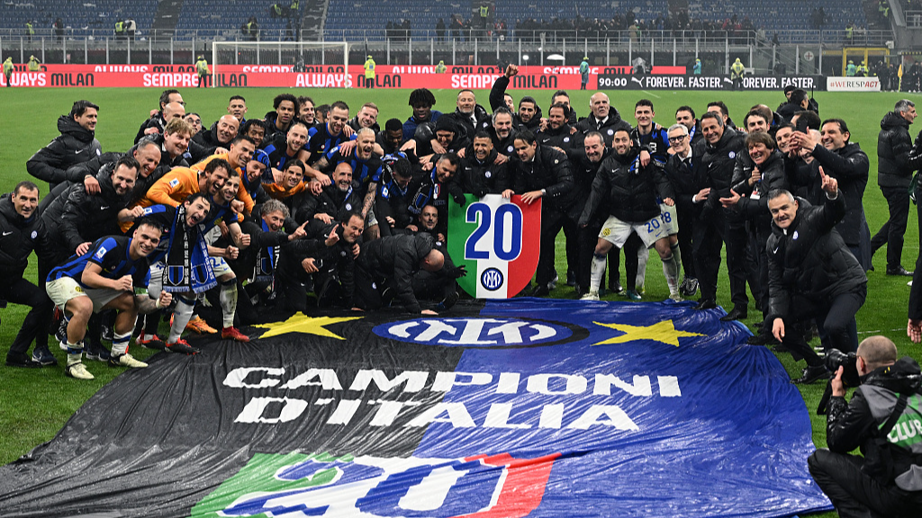 Inter Milan win the Serie A title after a 2-1 win at AC Milan in Milan, Italy, April 22, 2024. /CFP