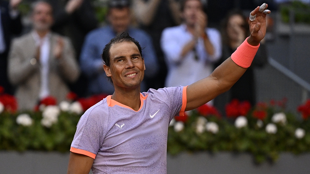 Rafael Nadal of Spain acknowledges the crowd during the first round of the Madrid Open at La Caja Magica in Madrid, Spain, April 25, 2024. /CFP