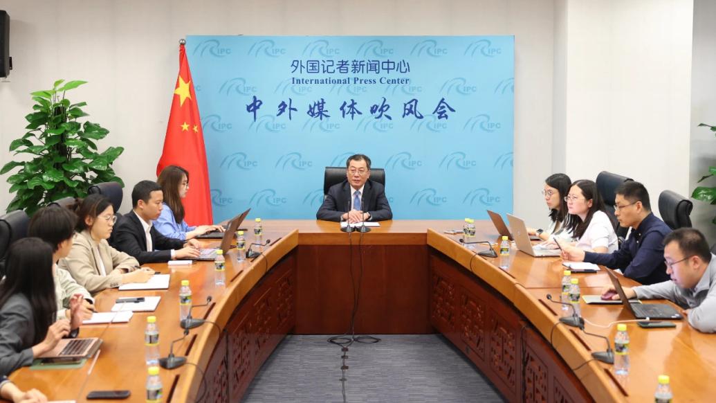 Yang Tao (C), director-general of the Department of North American and Oceanian Affairs at the Foreign Ministry, briefs the media on U.S. Secretary of State Antony Blinken's visit to China, April 26, 2024. /Chinese Foreign Ministry