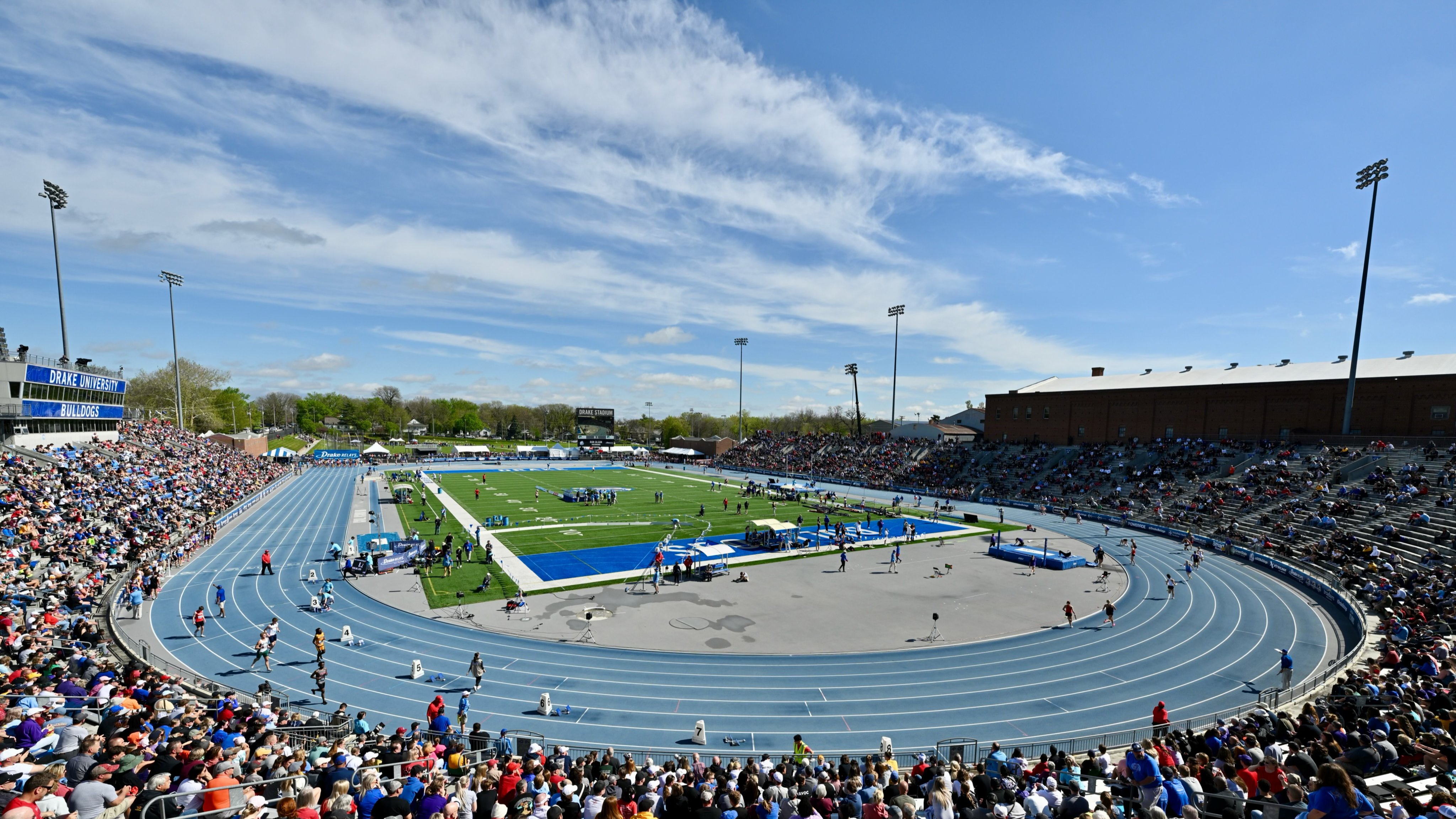 Athletics: Reniewicki sets new Drake Relays 1,500m record