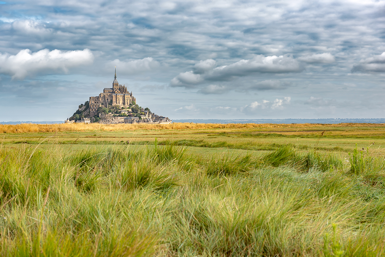 Mont-Saint-Michel: A beautiful symphony of nature and humanity