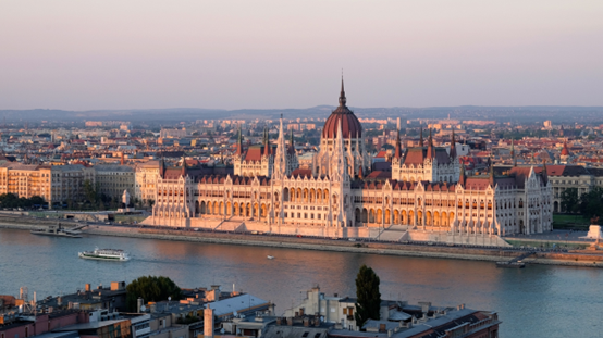 The Hungarian Parliament Building in Budapest, Hungary. /VCG