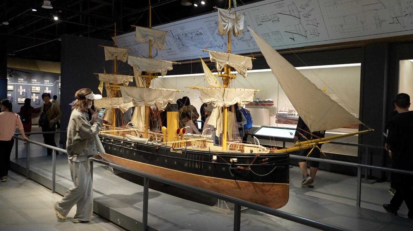 A model of Yangwu, a wooden corvette built for the Imperial Chinese Navy in 1872 at the Foochow Arsenal, on display in Fuzhou City, southeast China's Fujian Province. /CGTN