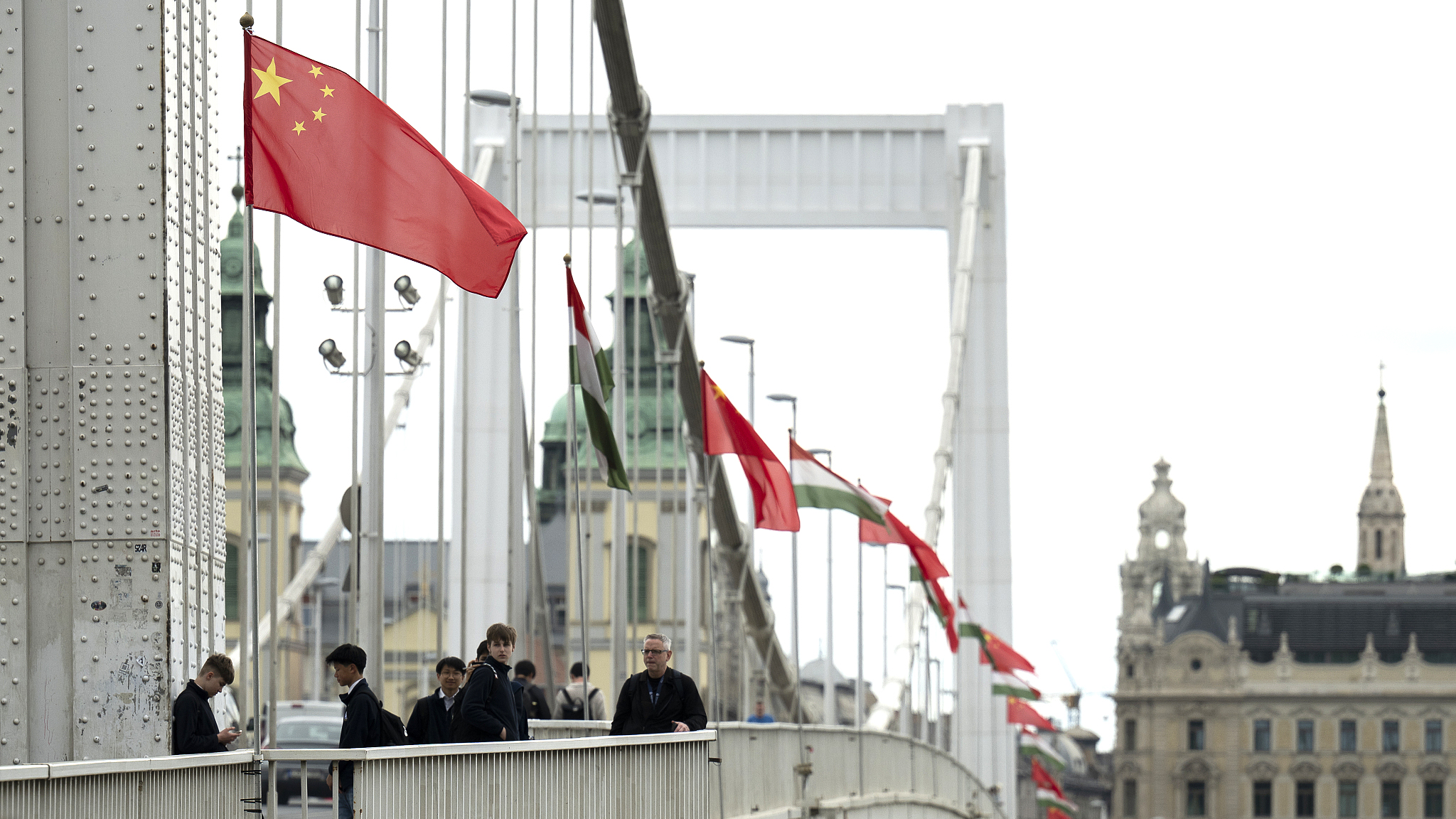 Live: Special coverage of President Xi's state visit to Hungary