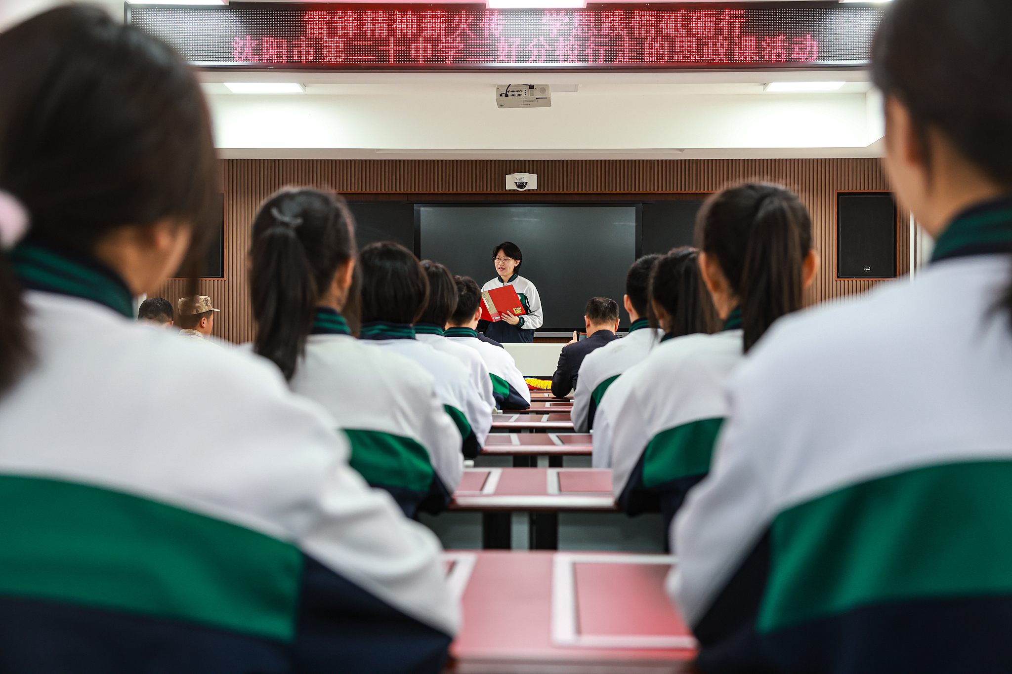 Students attend a class on ideology and politics in Shenyang, northeast China's Liaoning Province, April 12, 2024. /CFP 