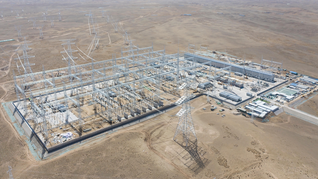 An aerial view of the 750-kilovolt power transmission and transformation project. /CMG