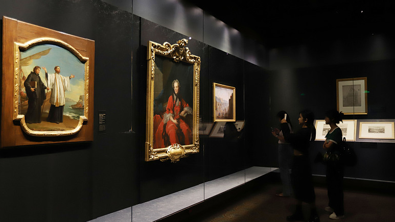 Exhibition recalls historic exchanges between China and France