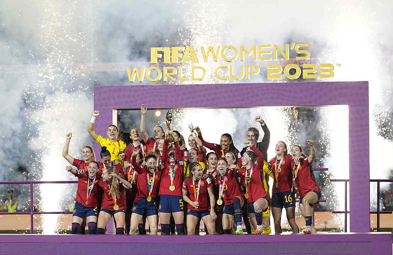 Spain's players celebrate after defeating England 1-0 to win the FIFA Women's World Cup title at Olympic Stadium in Sydney, Australia, August 20, 2023. /CFP
