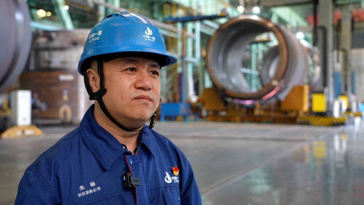 Welding engineer Zhu Lin from China First Heavy Industries Group (Dalian), northeast China's Liaoning Province. /CGTN