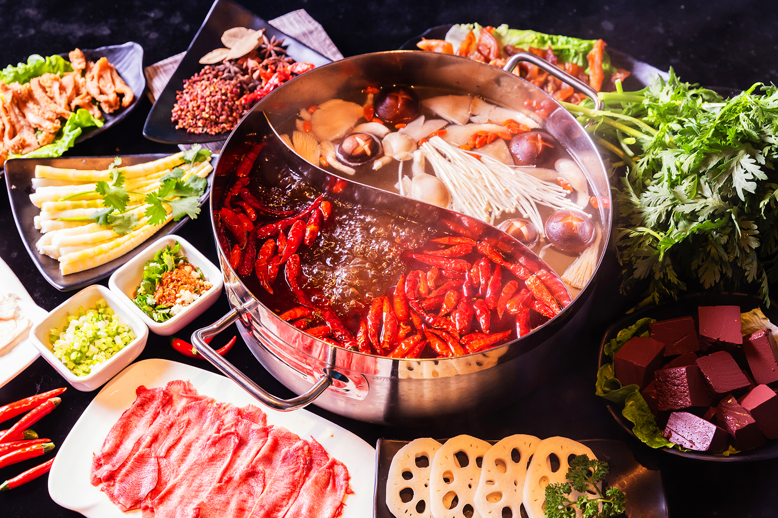 Hotpot is one of the earliest Chinese culinary styles to go global. /CFP