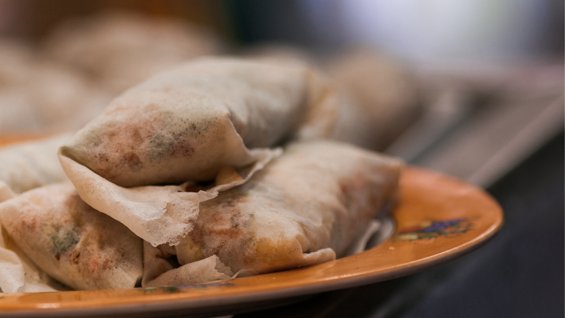 Run Bing Cai, an ancient version of spring rolls filled with ingredients, typically enjoyed during traditional festivals like Qingming. /CFP