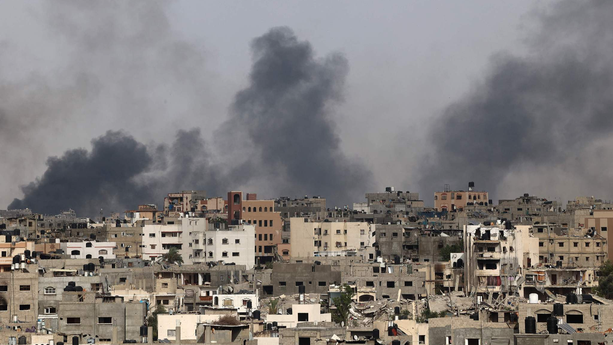 Smoke billows after an Israeli strike on Jabalia in the northern Gaza Strip, May 19, 2024. /CFP