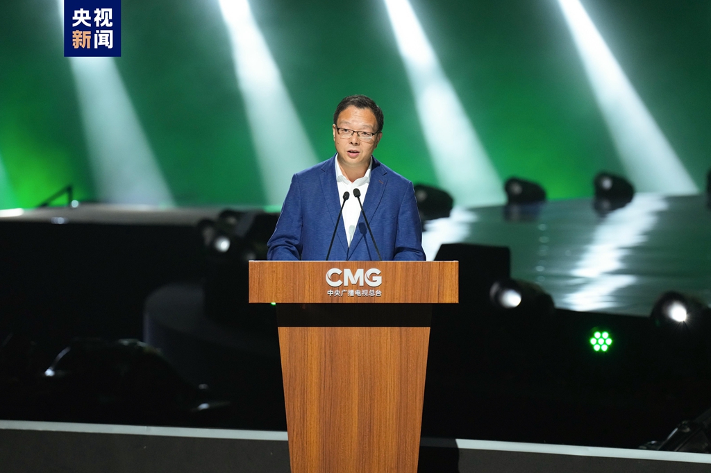Fan Xiaowei, director general of the Cyber Communication Bureau of the Office of the Central Cyberspace Affairs Commission, speaks at the launch of a CMG program on AI, Shenzhen, south China's Guangdong Province, May 22, 2024. /CMG