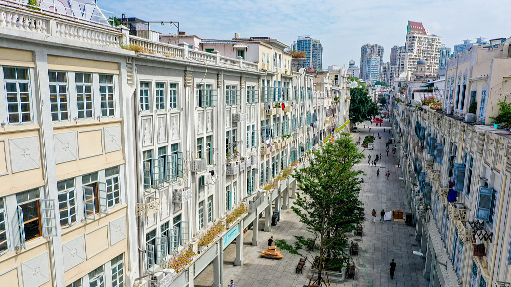 Live: Experience the vibrant charm of Xiamen's Zhongshan Road – Ep. 4