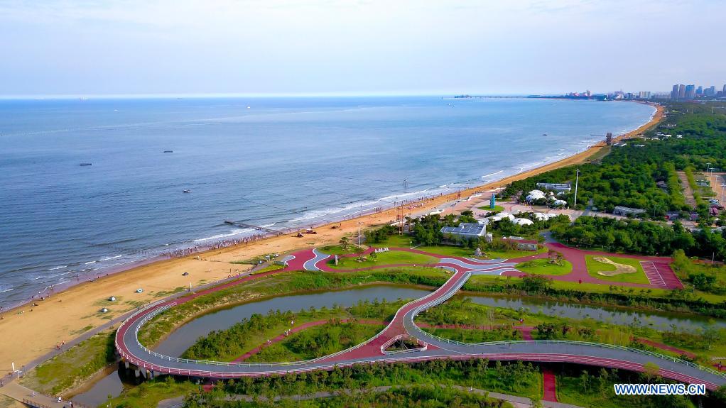 The 28-kilometer-long coastal greenway in Rizhao City, east China's Shandong Province, July 7, 2021. /Xinhua