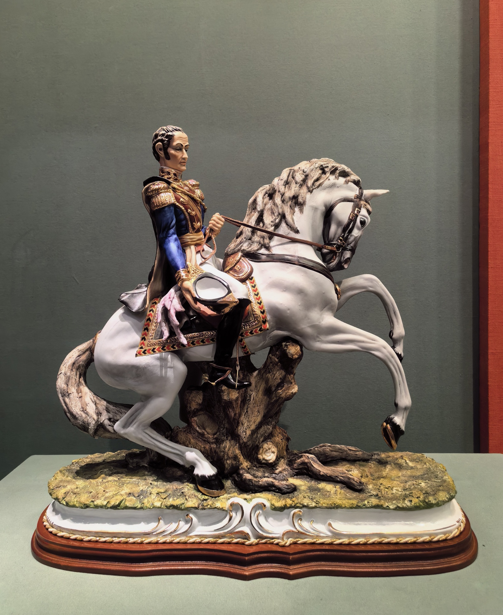 A porcelain statue of Simon Bolivar gifted by former President Hugo Rafael Chavez Frias of Venezuela in 2001 is on display at the Central Gifts and Cultural Relics Management Center in Beijing, on May 23, 2024. /CGTN