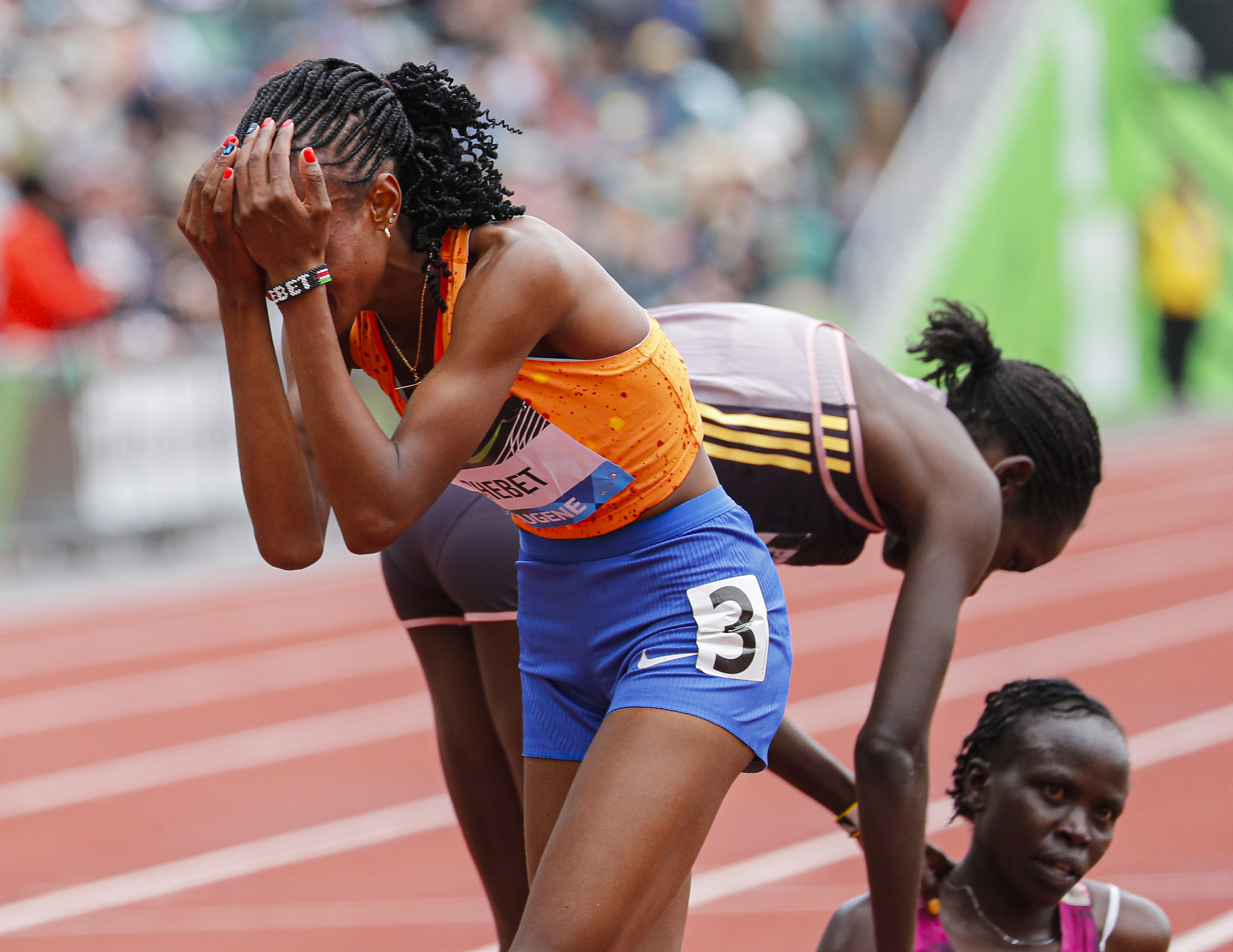 Beatrice Chebet of Kenya reacts after setting a world record in the 10,000m with a time of 28:54.14 during the Prefontaine Classic track and field meet in Eugene, U.S., May 25, 2024. /CFP