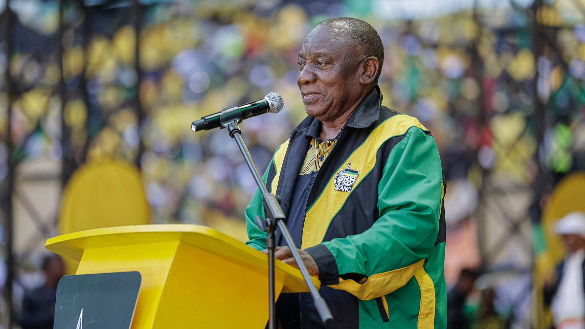 President of the ruling African National Congress (ANC) and South African president, Cyril Ramaphosa (C), delivers a speech during the party's Siyanqoba Rally at FNB Stadium in Johannesburg on May 25, 2024. /CFP