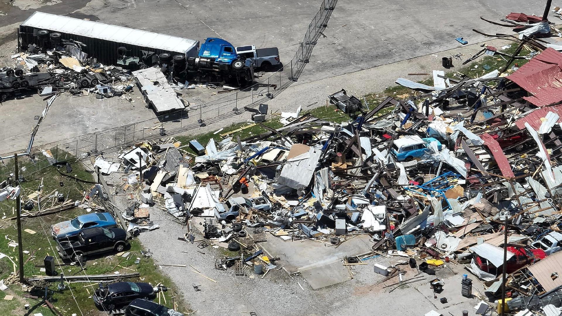 At least 23 killed as severe storms rip through central U.S. - CGTN