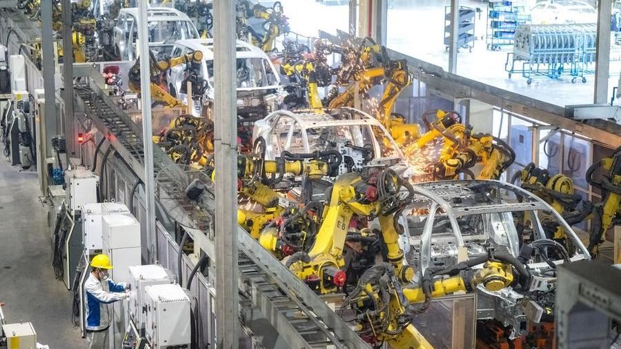 An assembly line of a Chinese luxury electric auto brand in Wuhan, central China's Hubei Province, April 1, 2024. /Xinhua