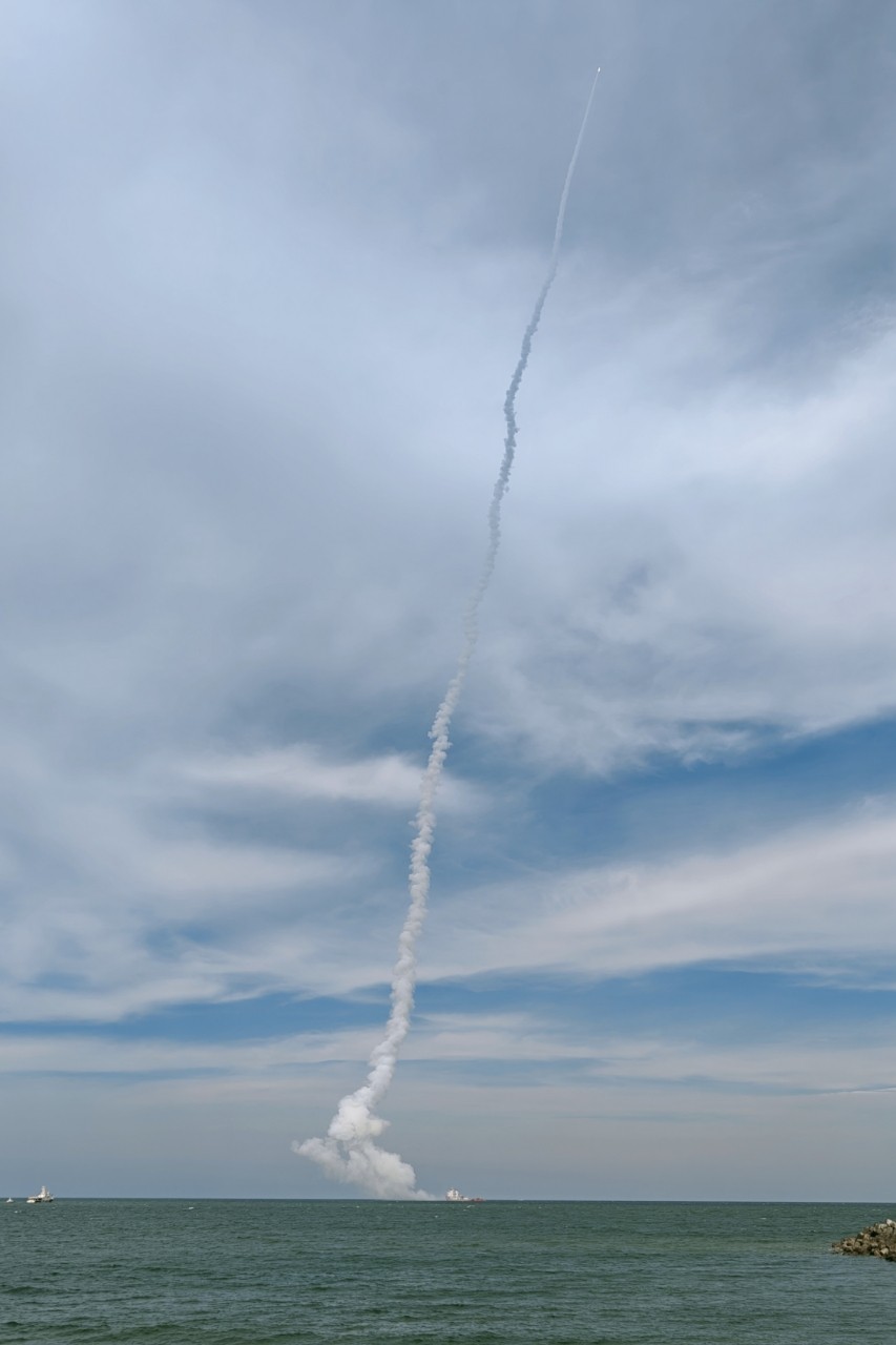 A view of the fumes from the CERES-1S Y2 carrier rocket, which blasted off from a mobile launch platform off the coast of east China's Shandong Province, May 29, 2024. /Courtesy of Galactic Energy