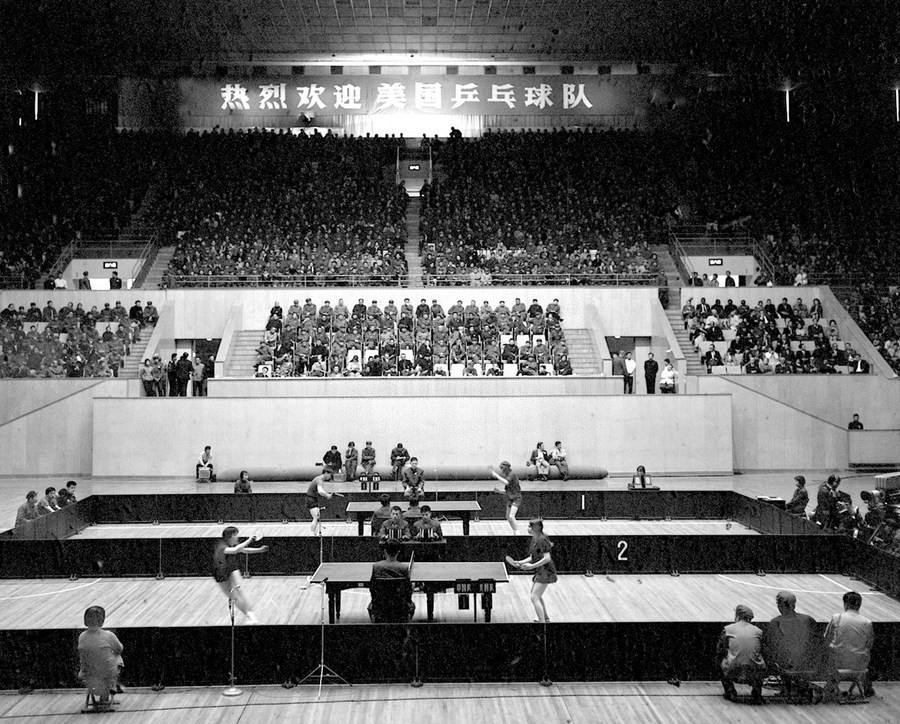 Players from China and the United States participate in a friendly table tennis match in Beijing, China, April 13, 1971. /Xinhua