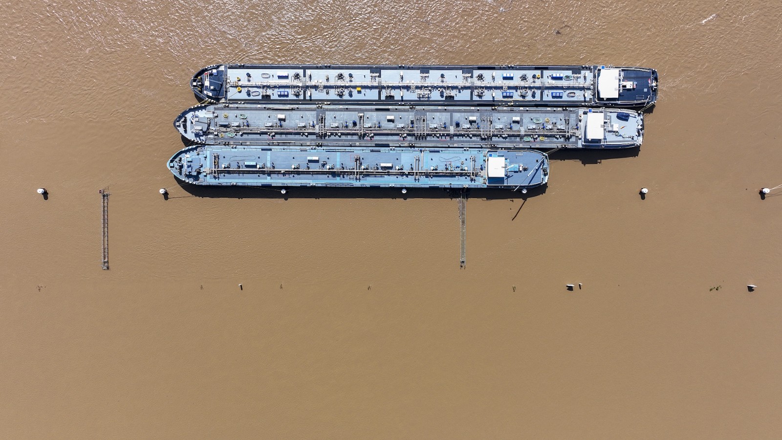 Anchored barges on the Rhine River in Ludwigshafen, Germany, June 3, 2024. /CFP