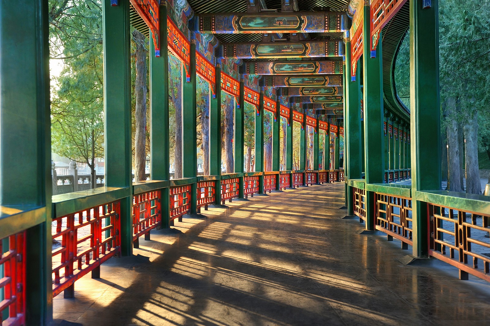 Green paint adorns the woodwork in a corridor at the Summer Palace in Beijing. /CFP