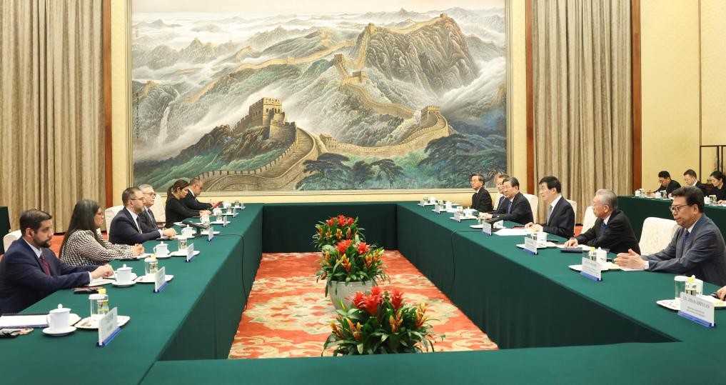 Wang Huning (3rd R), chairman of the National Committee of the Chinese People's Political Consultative Conference (CPPCC), meets with Venezuelan Foreign Minister Yvan Gil Pinto (3rd L) in Beijing, capital of China, June 7, 2024. /Xinhua