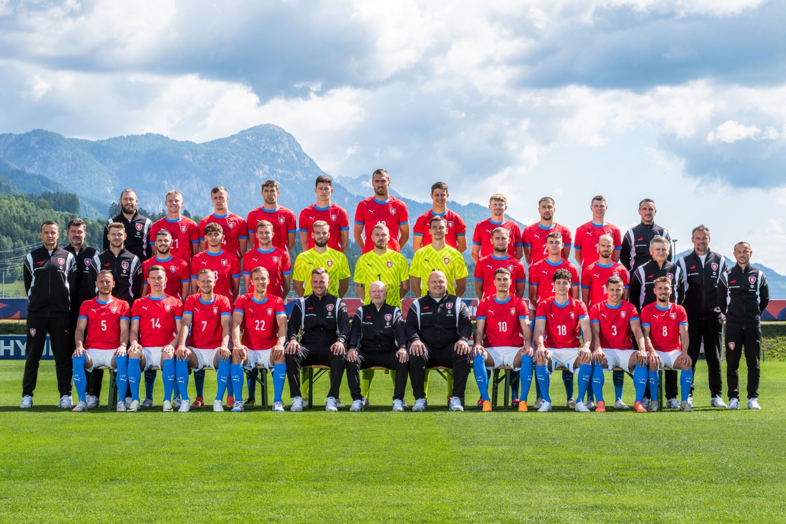 A group photo featuring the playing squad and the coaching staff of the Czech Republic men's national football team during a training camp in Schladming, Austria, June 6, 2024. /Football Association of the Czech Republic