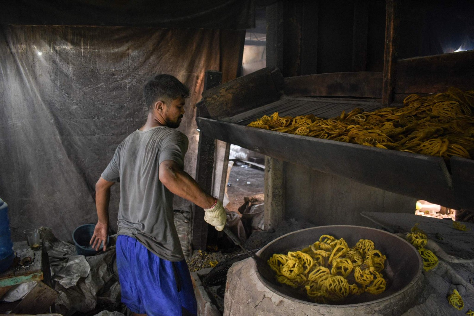 A home factory producing noodle crackers in Cimaung, West Java, Indonesia, June 4, 2024. /CFP