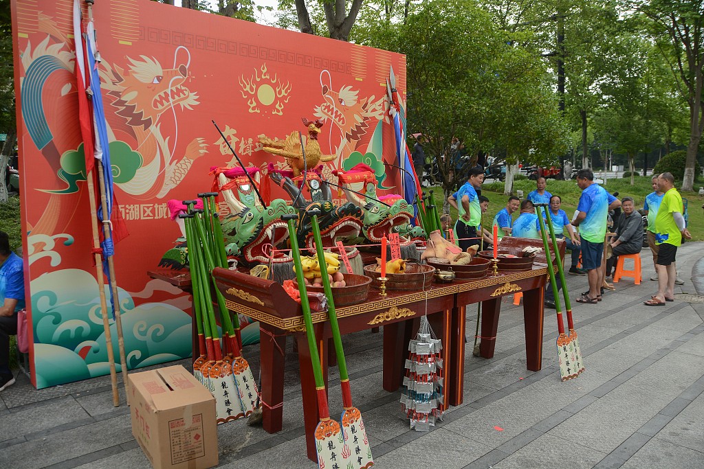 Heads of dragon boats are displayed for veneration in Hangzhou, Zhejiang Province on June 2, 2024. /CFP