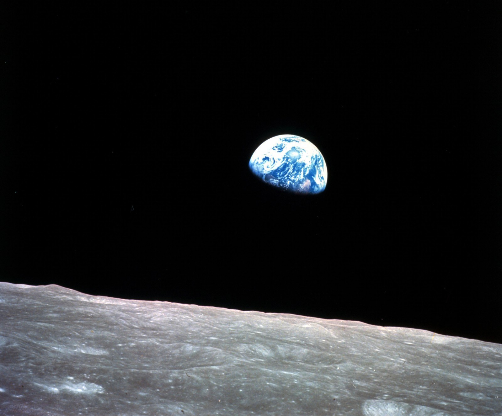 This NASA image shows the first color image of the Earth taken by the Apollo 8 astronauts, December 24, 1968. /CFP